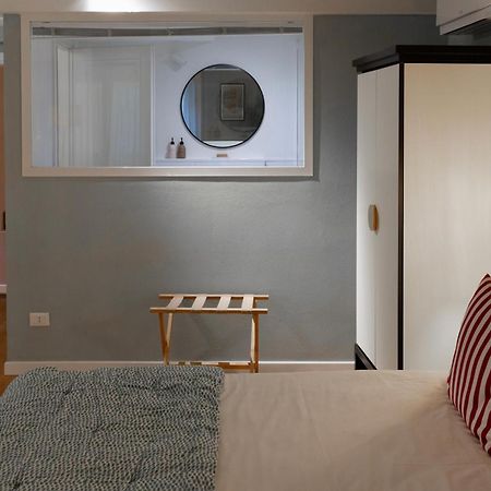 Lunaria Suites - Fyodor Dostoyevsky'S House フィレンツェ エクステリア 写真